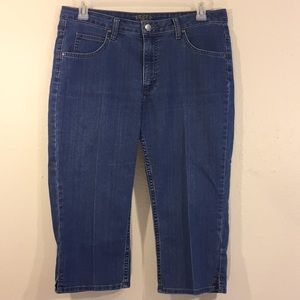 Cropped Riders by Lee jeans, size 14